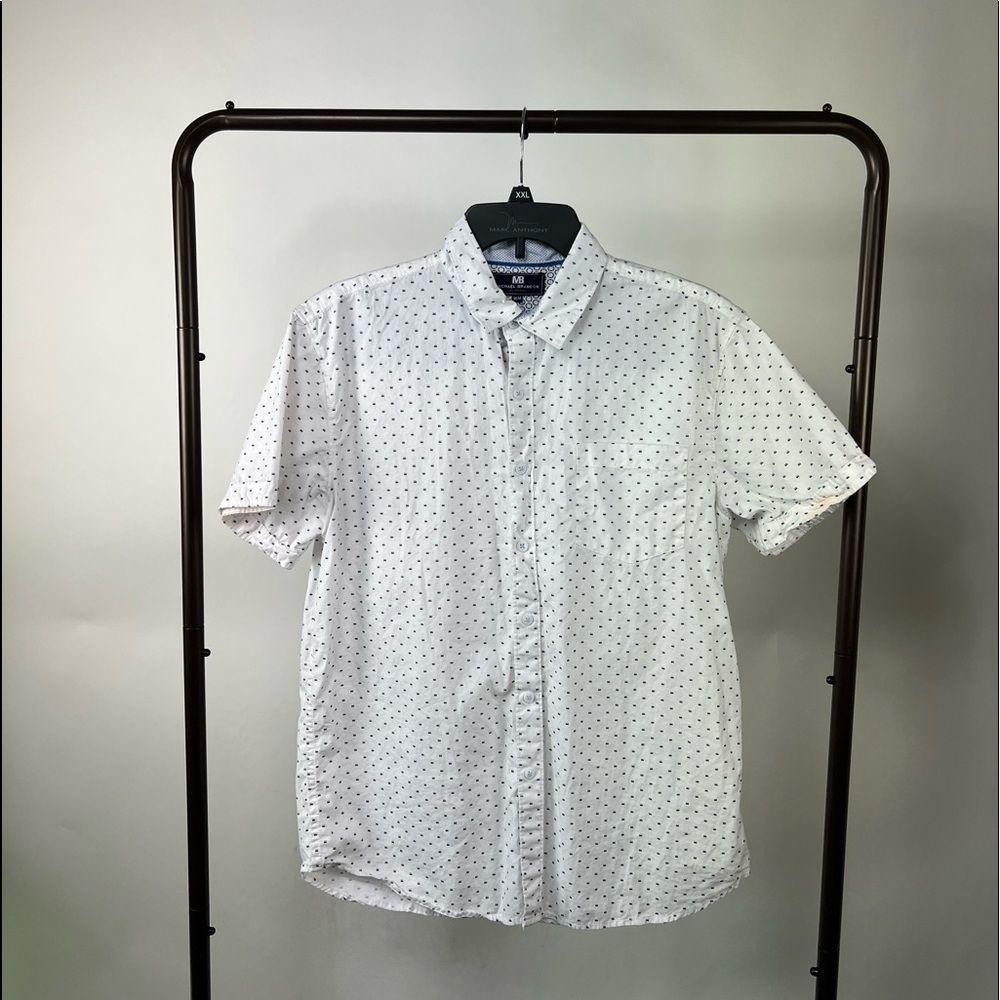 Casual button down Michael Brandon size medium